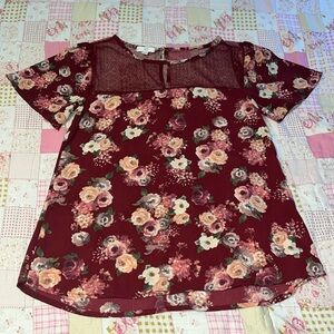 Cottage core short sleeve blouse 🌹🍃
